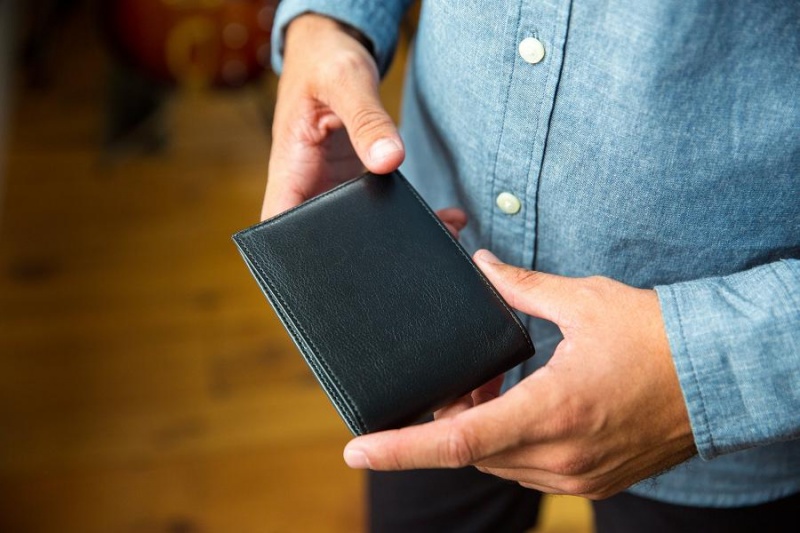 Bosca Bifold Wallet With Card / I.D. Flap Black | AAUDF36967