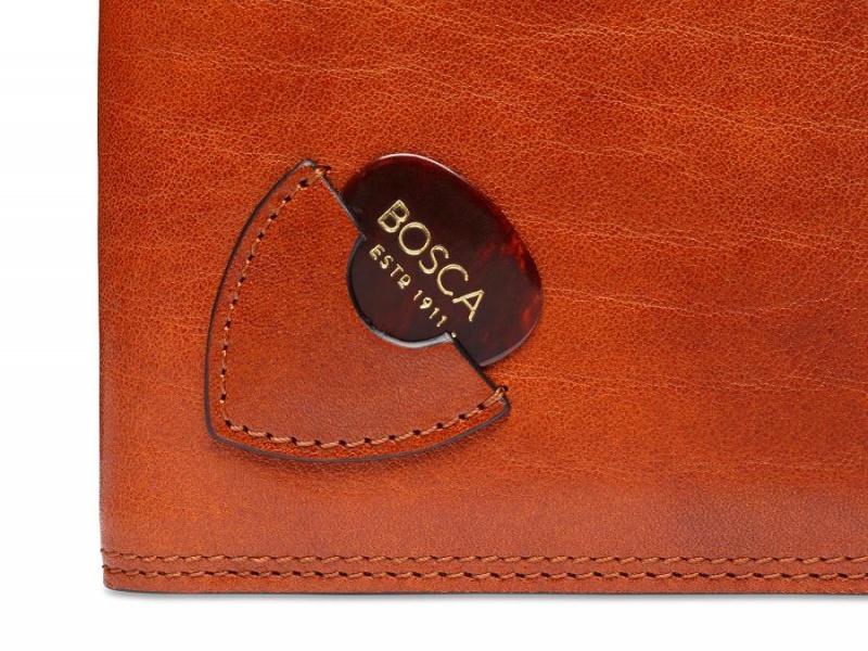 Bosca Italia Small Guitar Pick Wallet Brown | AUZDE46200